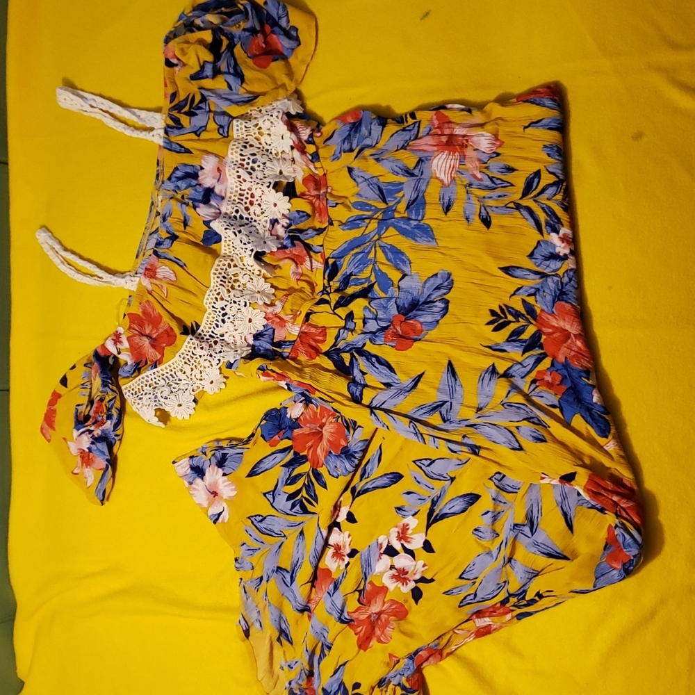 No Boundaries - Tropical Print Yellow Off-The-Shoulder Maxi Dress w/ Slit - Picture 2 of 12